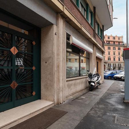 Piazza Re Di Roma Comfy Apartment Eksteriør billede