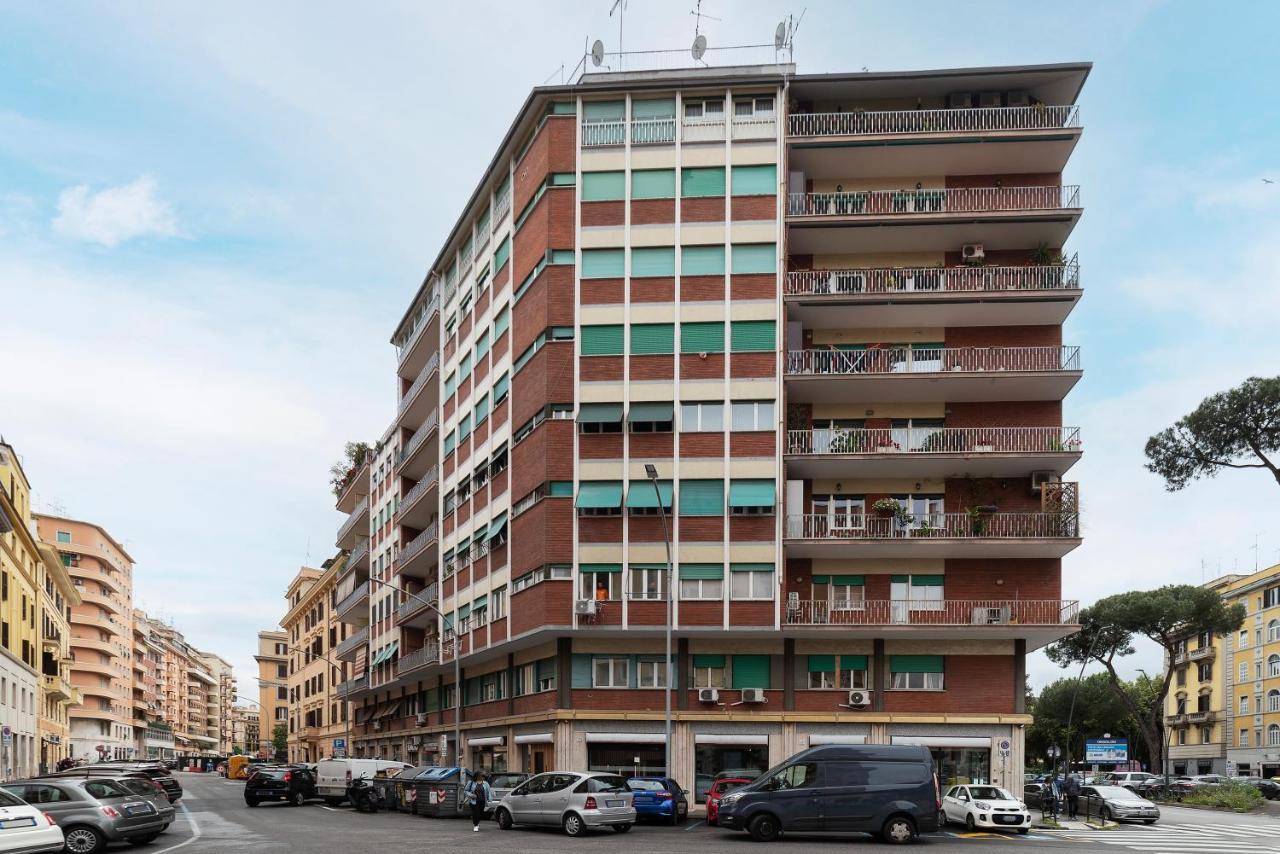 Piazza Re Di Roma Comfy Apartment Eksteriør billede