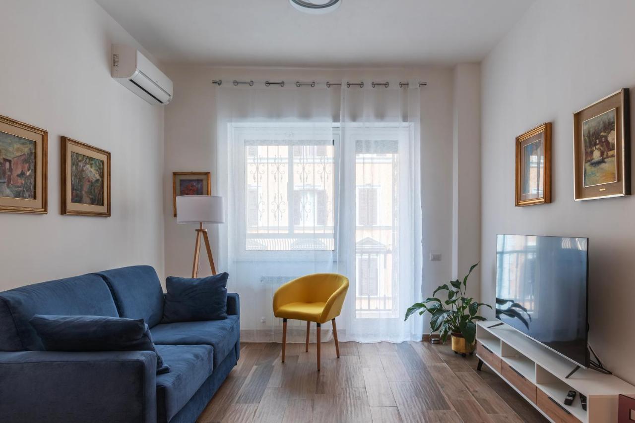 Piazza Re Di Roma Comfy Apartment Eksteriør billede