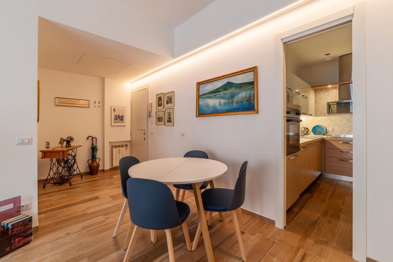 Piazza Re Di Roma Comfy Apartment Eksteriør billede