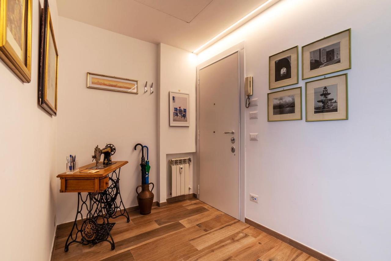 Piazza Re Di Roma Comfy Apartment Eksteriør billede